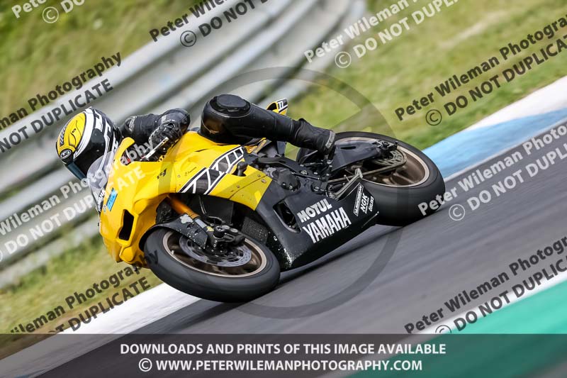 estoril;event digital images;motorbikes;no limits;peter wileman photography;portugal;trackday;trackday digital images